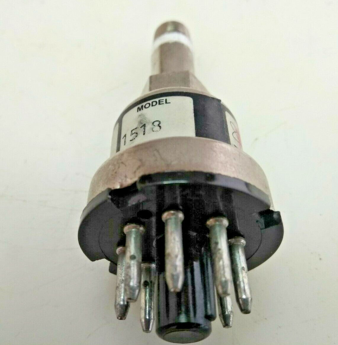 Huntington 1518 Thermocouple Vacuum Gauge