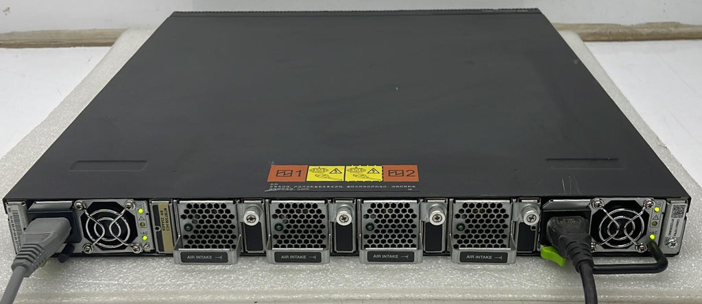 IBM RackSwitch G8264 88Y6021 Network Switch Model 7309-HC3 / 7309-G64