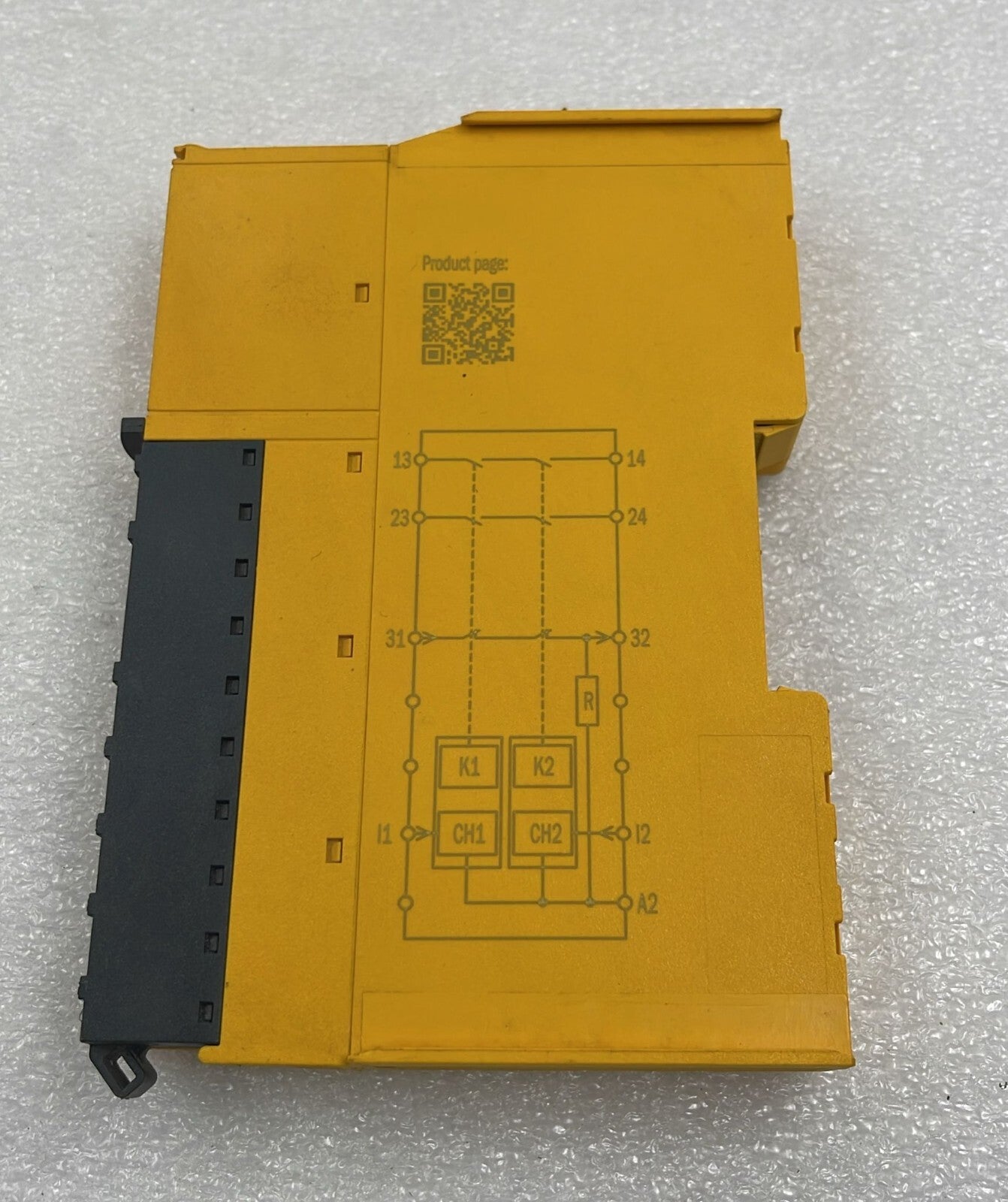 [LOT 2 PCS] Sick RLY3-0SSD100 Safety Relay 1085343