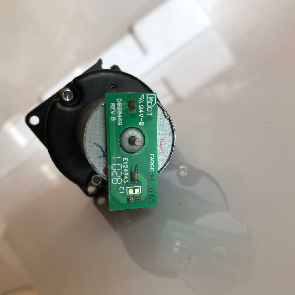 Fargo Motor Servo D900484-01 (g) 24v Gear Motor DATA CODE