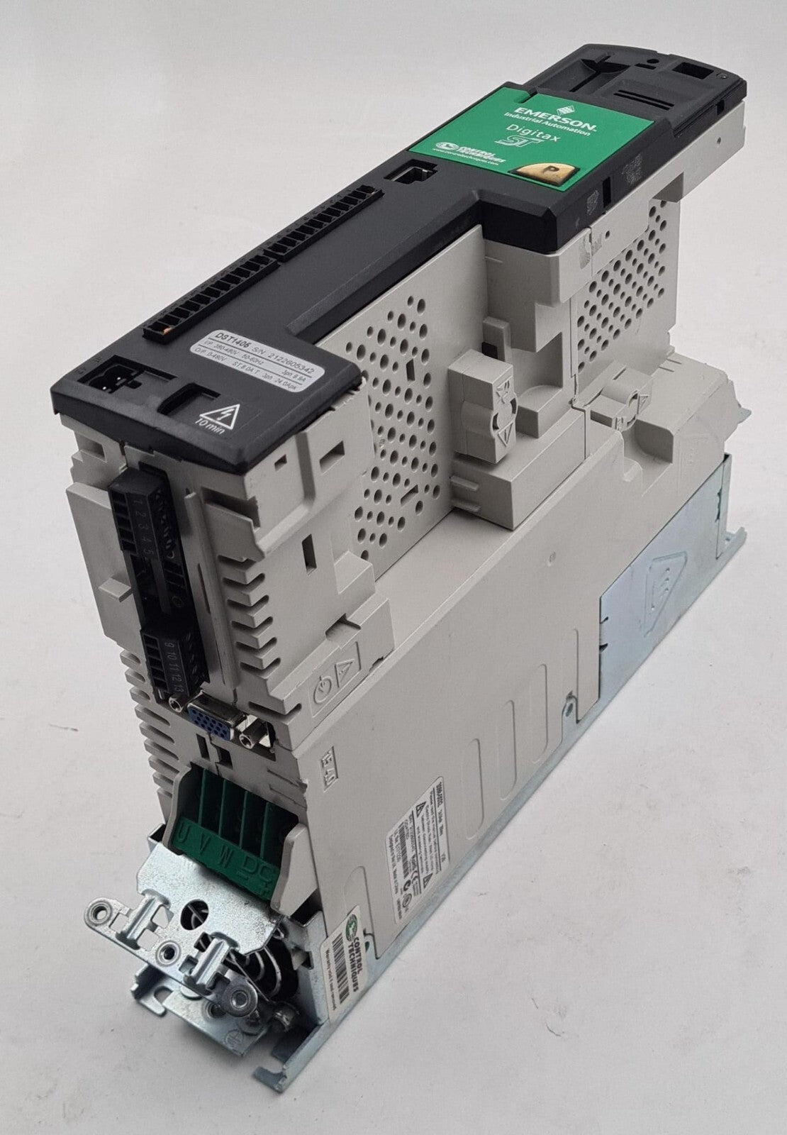NIDEC Control Techniques Emerson Digitax ST DST1405 3098-0032 24Apk 250ms *AS IS