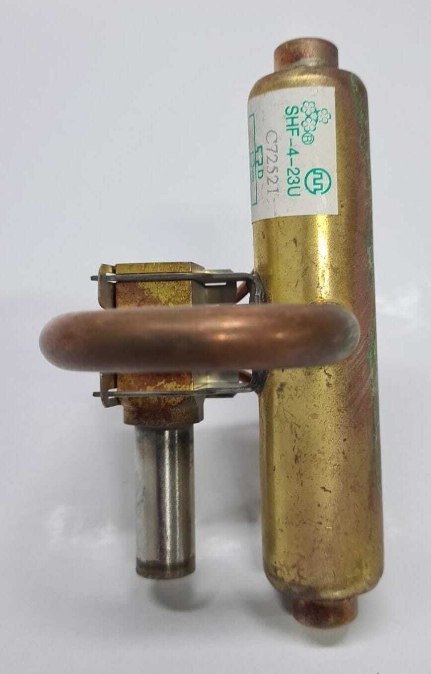 SHF-4-23U coil DC12V Three-flower four-way reversing valve for Air Conditioning