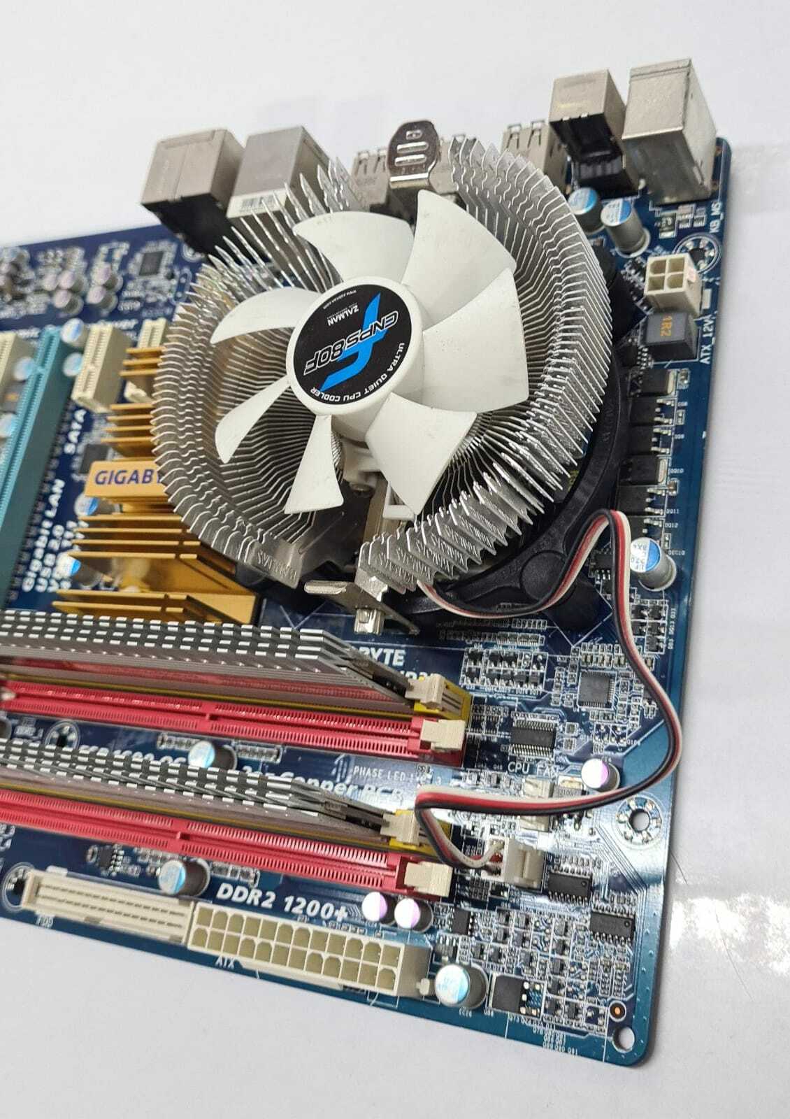 Gigabyte GA-EP43-UD3L Motherboard CPU Intel E7400 SL89Y LGA775 2* RAM CM2X2048