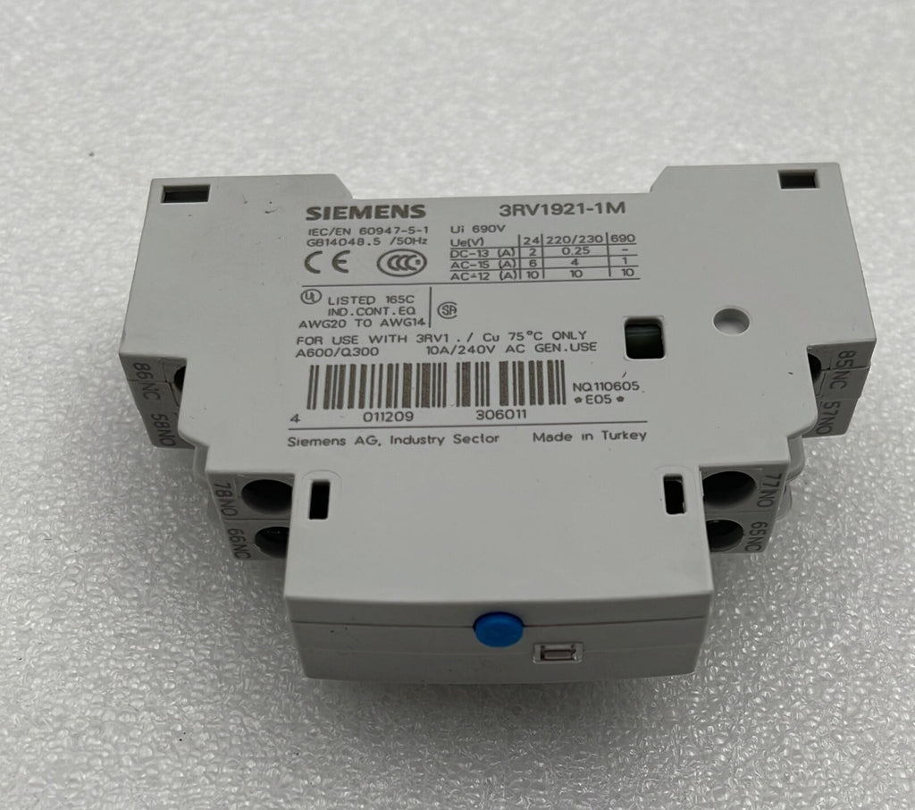 [LOT OF 7] NEW - Siemens 3RV1921-1M Alarm Switch GB14048.5/50Hz