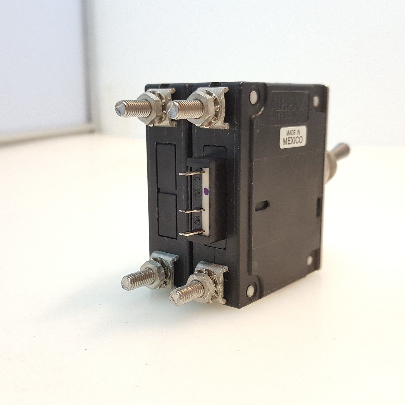 Sensata Airpax Iulnk11 1rec4 37903 1 Magnetic Circuit Breaker R 1122