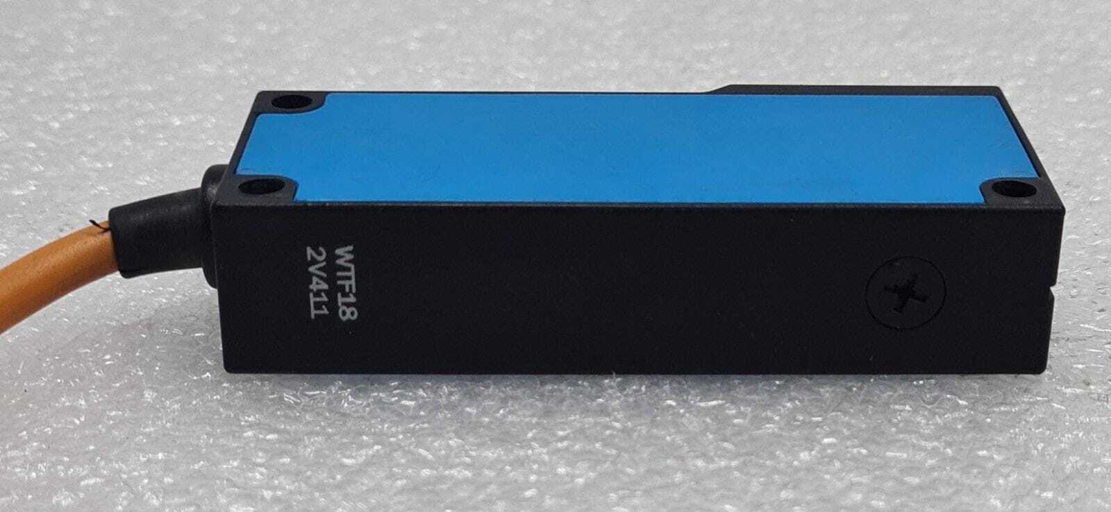 SICK WTF18-2V411 1015785  Reflection Light Barrier Switch Sensor 10-30V