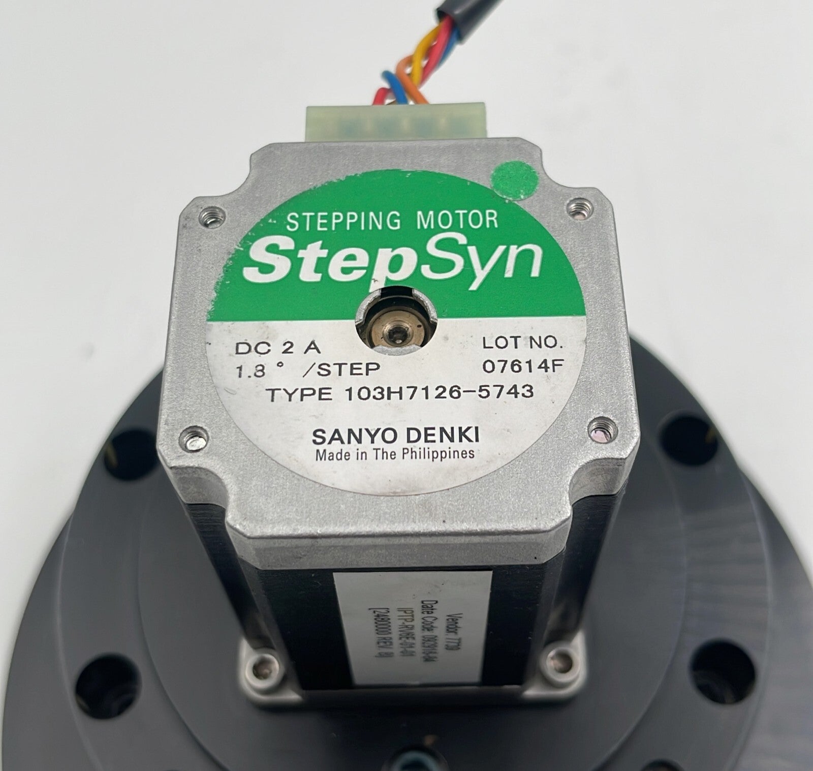 Nabtesco RH-6E-31 Gear Reducer W/ Sanyo Denki 103H7126-5743 Stepping Motor