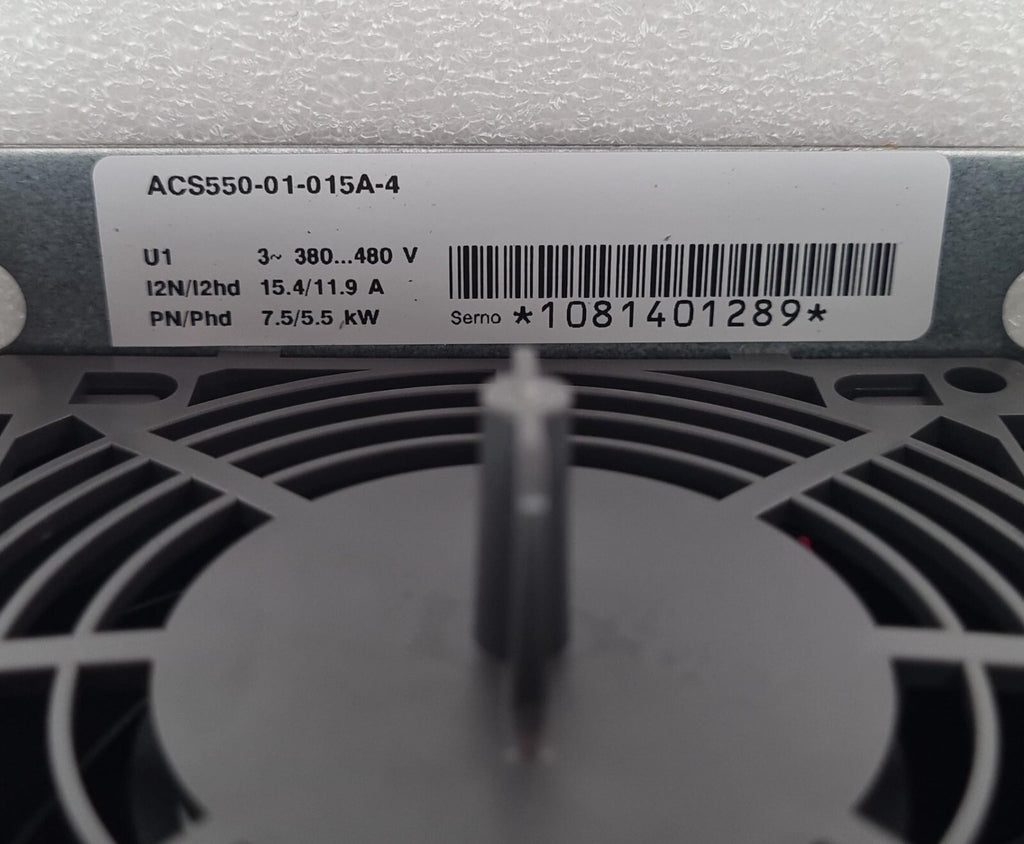 NEW - ABB Oy ACS550-01-015A-4 Inverter W/ ACS-CP-A 64691473 Control Panel