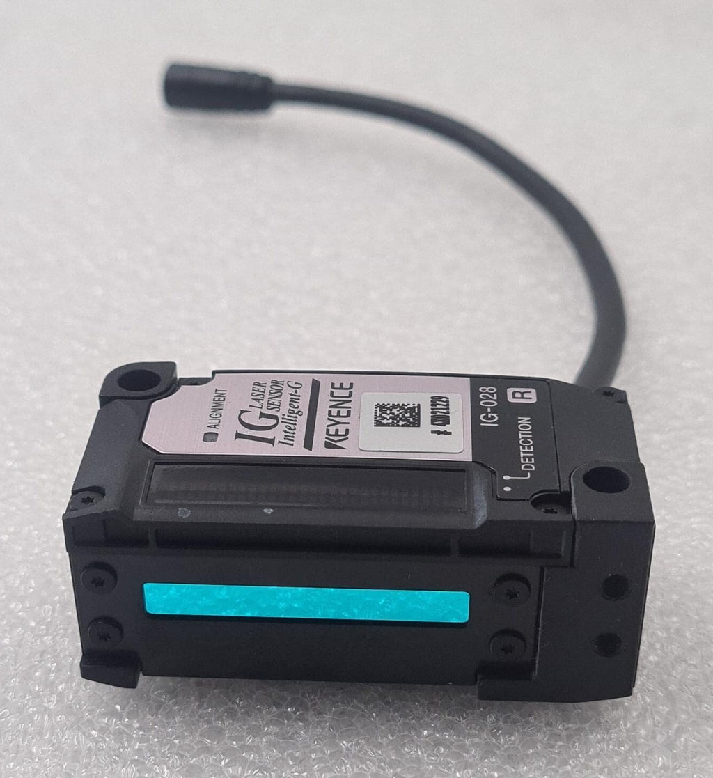 KEYENCE IG Intelligent-G LASER SENSOR IG-028 TRANSMITTER