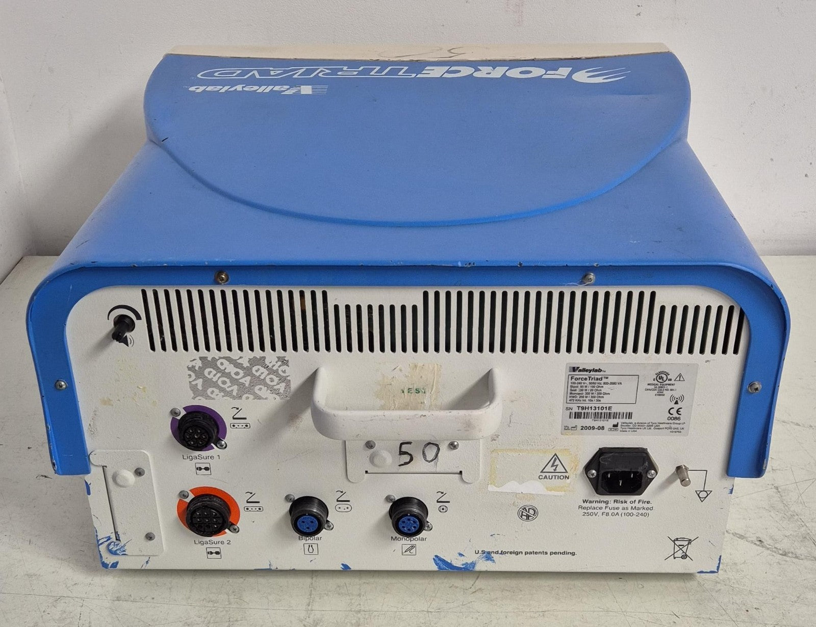 COVIDIEN ValleyLab FORCETRIAD V4.00 ESU *FOR PARTS* #3