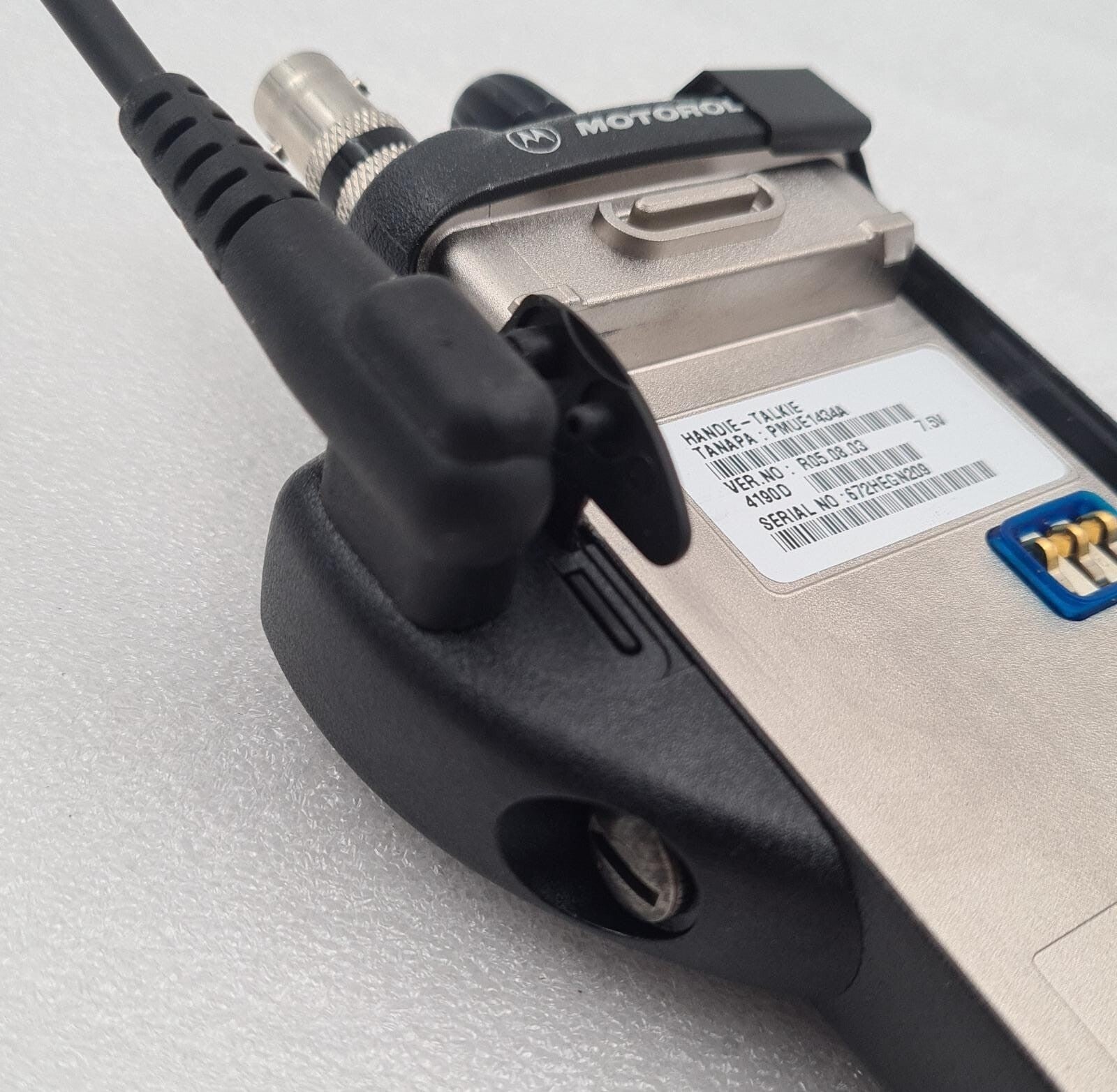 MOTOROLA HT750 HANDIE-TALKIE AAH25RDC9AA3AN TANAPA PMUE1434A 7.5V for MOSCAD-L
