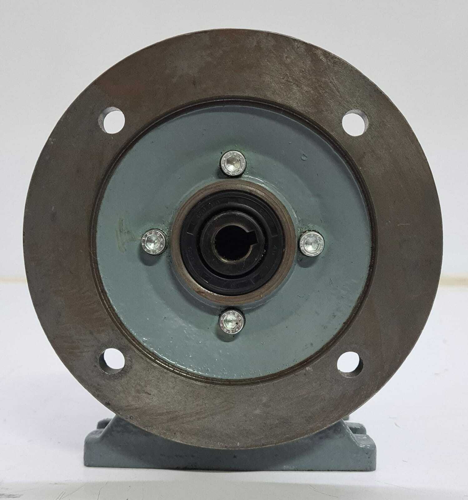 Pujol Muntala 3045020200 Gear Reducer E22745/6 40 Nm LPC 40/19/160-14