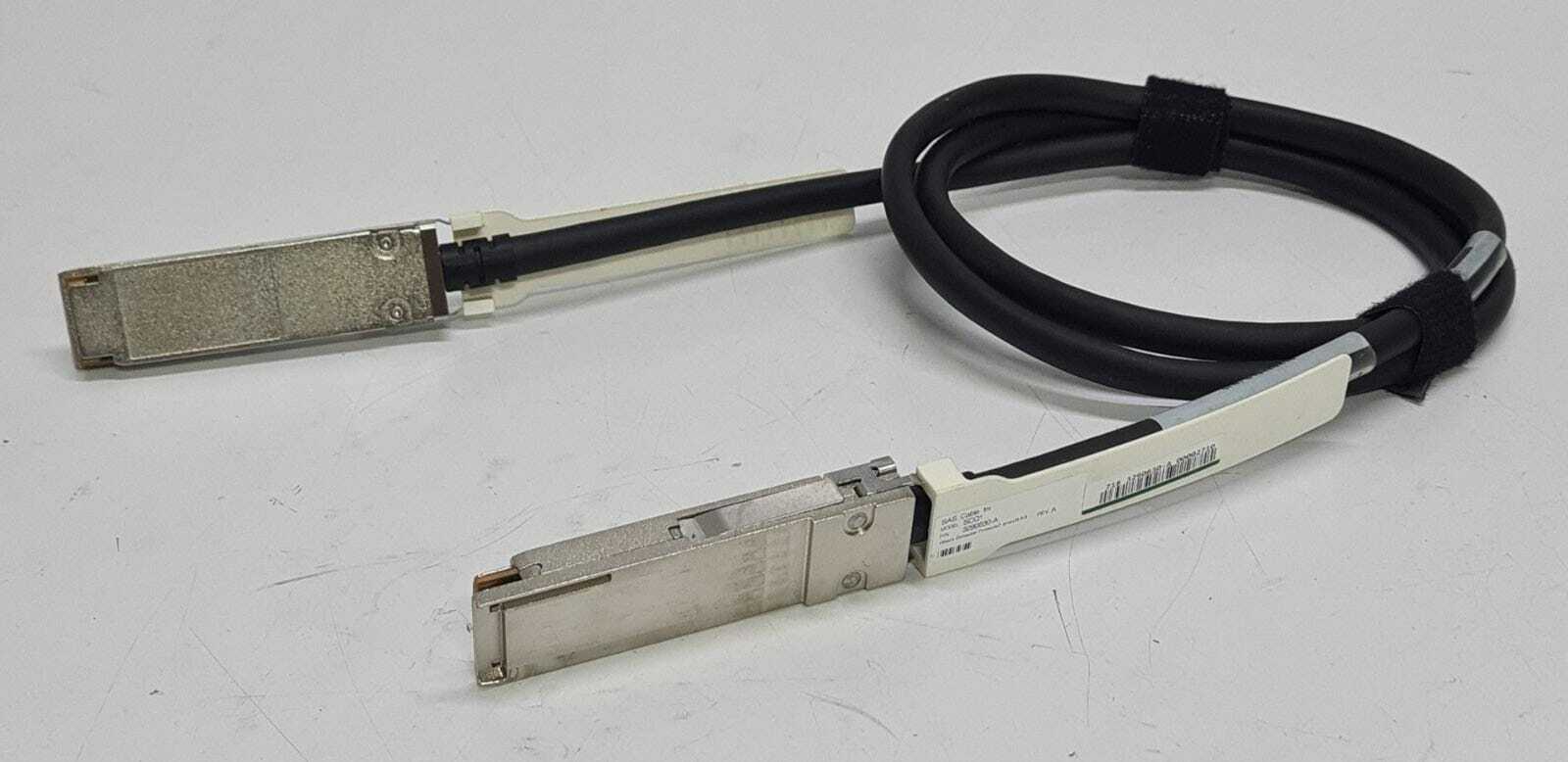 Hitachi High Speed Cables SAS 1M Cable SCQ1 3290630-A 30AWG