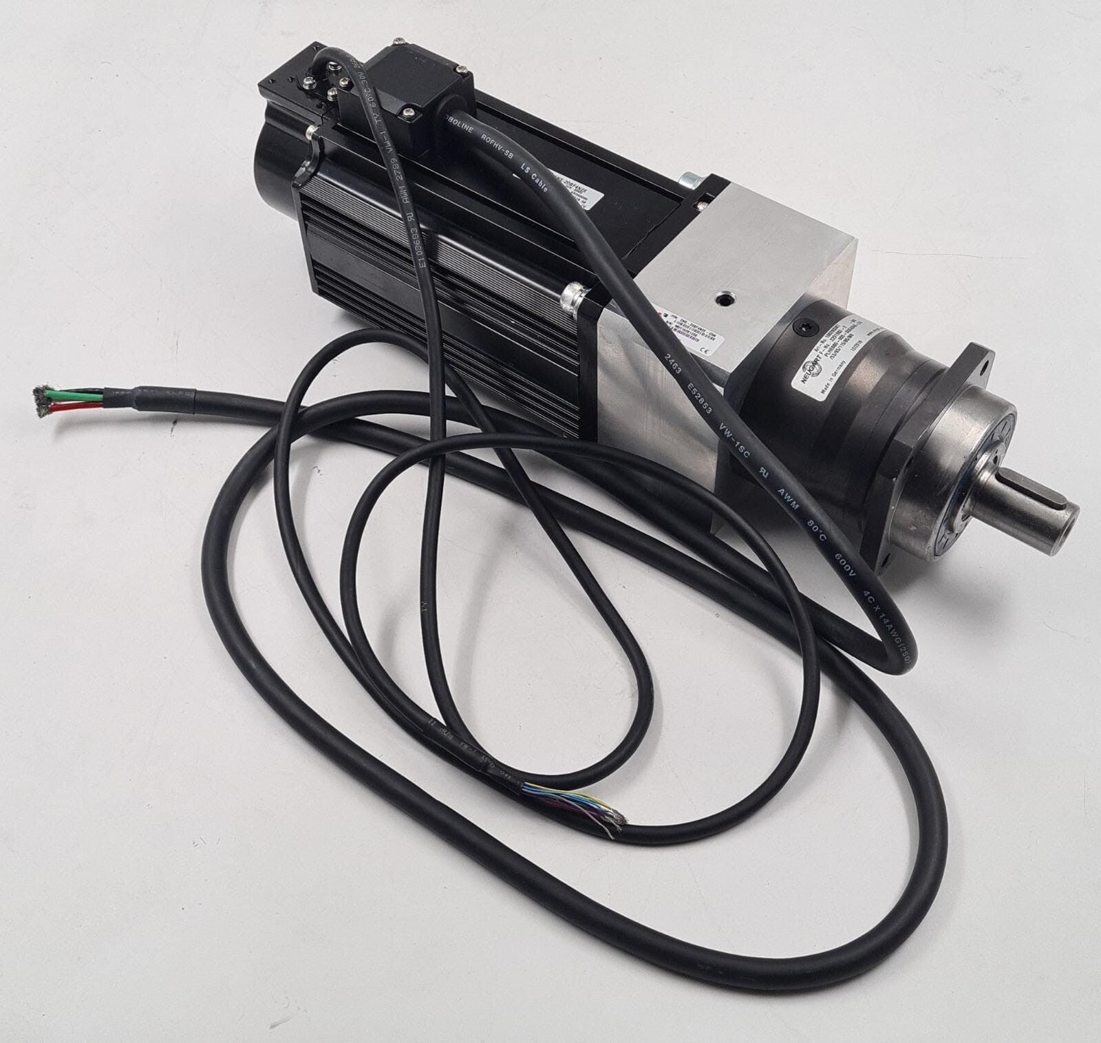 ELMO Servo Motor ENS-20BF4N2E $ ENS-20BF4N2E-G5N & NEUGART PLHE080-005-SSSA3AE