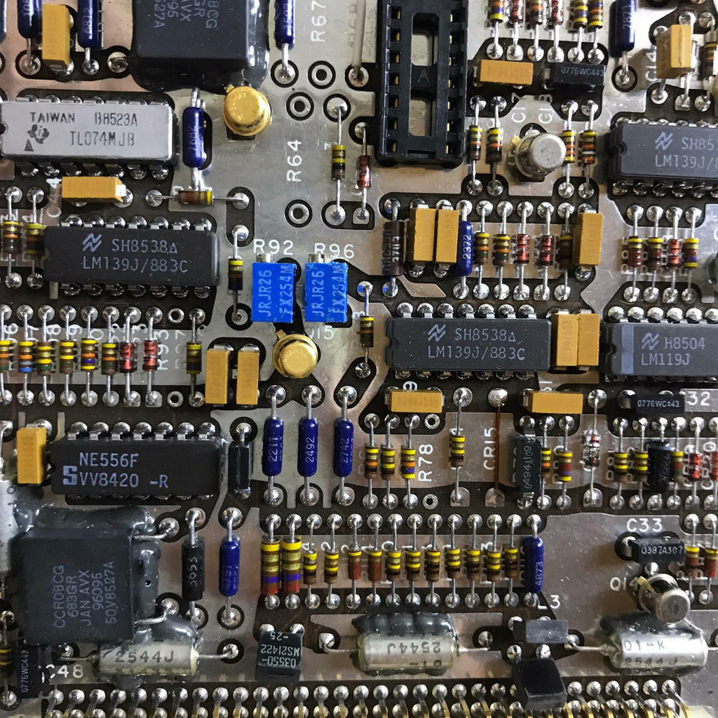 Aircraft Motorola tl074mjb ccr08cg ccr08cg lrjr26 transistors for Chip Recovery
