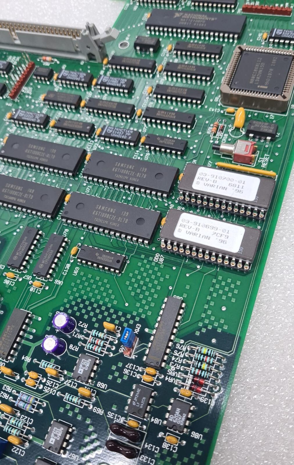 Varian SAPWAVE PWA 03-930260-01 SCHEM 03-930263-00 Board Gas Chromatograph