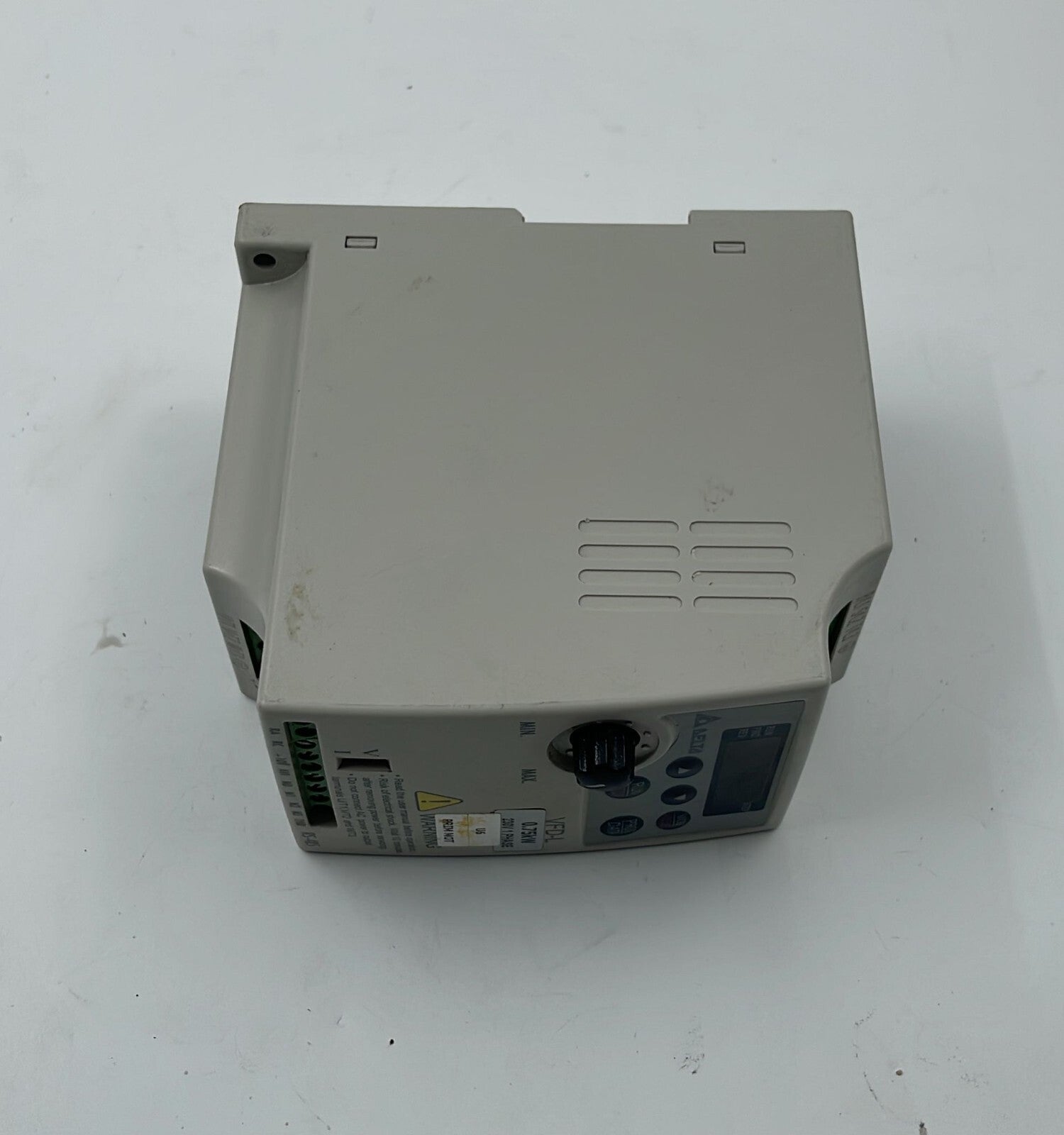 [LOT 3 PCS] DELTA VFD-L 0.75kW 230V 1-PHASE VFD007L21B AC Drive **AS-IS**