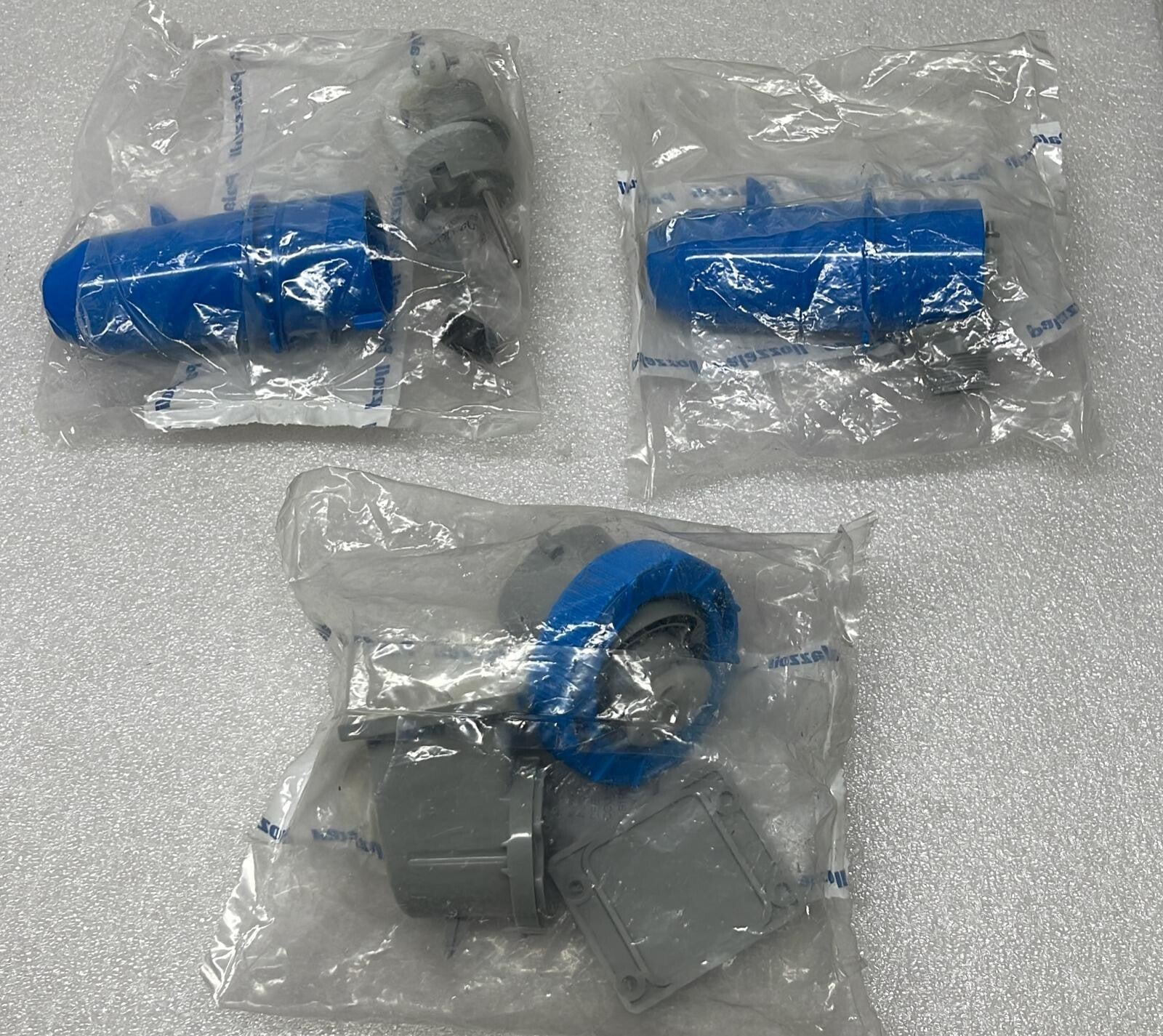 [LOT 5] NEW - Palazzoli Plug Connector 2* 477302 & 2*477305 & 1* 476306