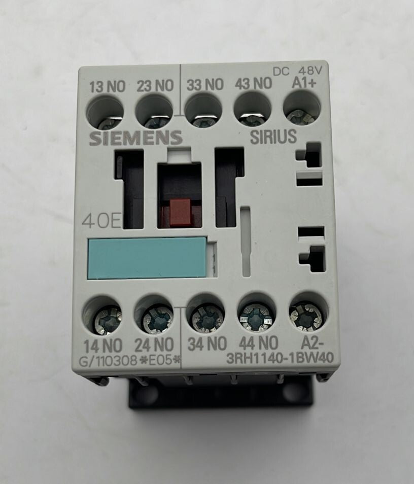 NEW - Siemens SIRIUS 3RH1140-1BW40 Auxiliary contactor 4A 230V 40E 4NO