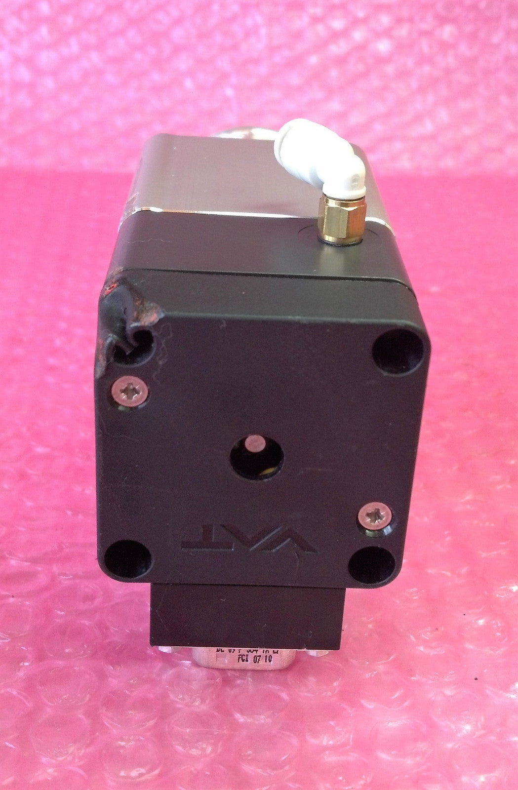 Vat Right Angle High Control Vacuum Valve w Soft Pump 26428 ka 21 Bcd1 A 931663