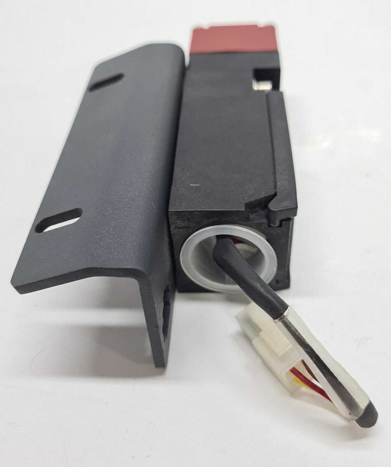 [LOT 4] OMRON D4NS-1AF Safety Door Switch Gate Lock InterLock W/ HP Indigo Rack