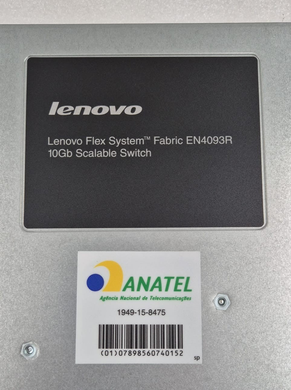 Lenovo Flex System Fabric EN4093R 10Gb Scalable Switch 00VX203 00VX205