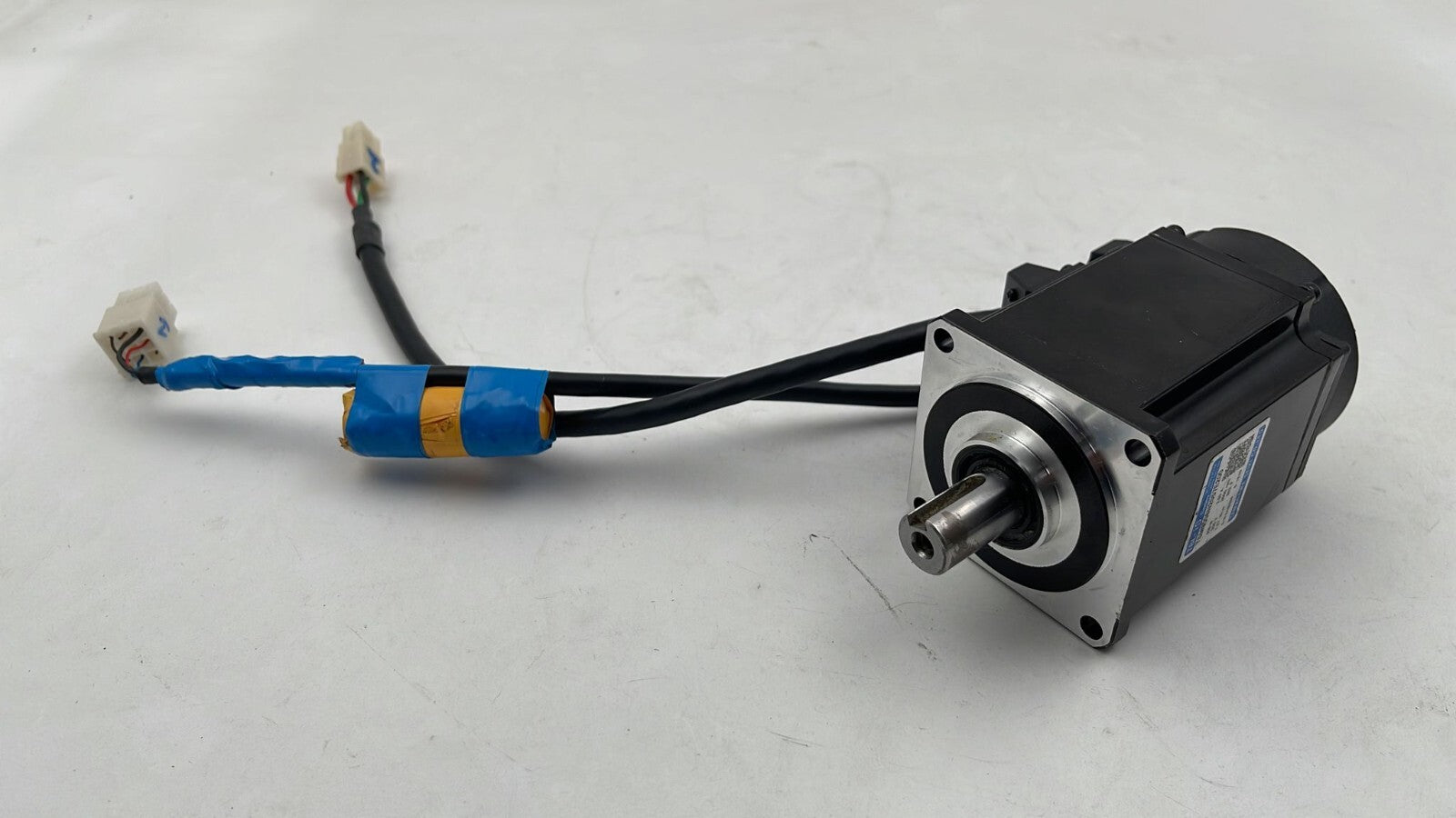 Tamagawa TBL-iS TSM3006N2057E200 AC Servo Motor 200V 2.9A