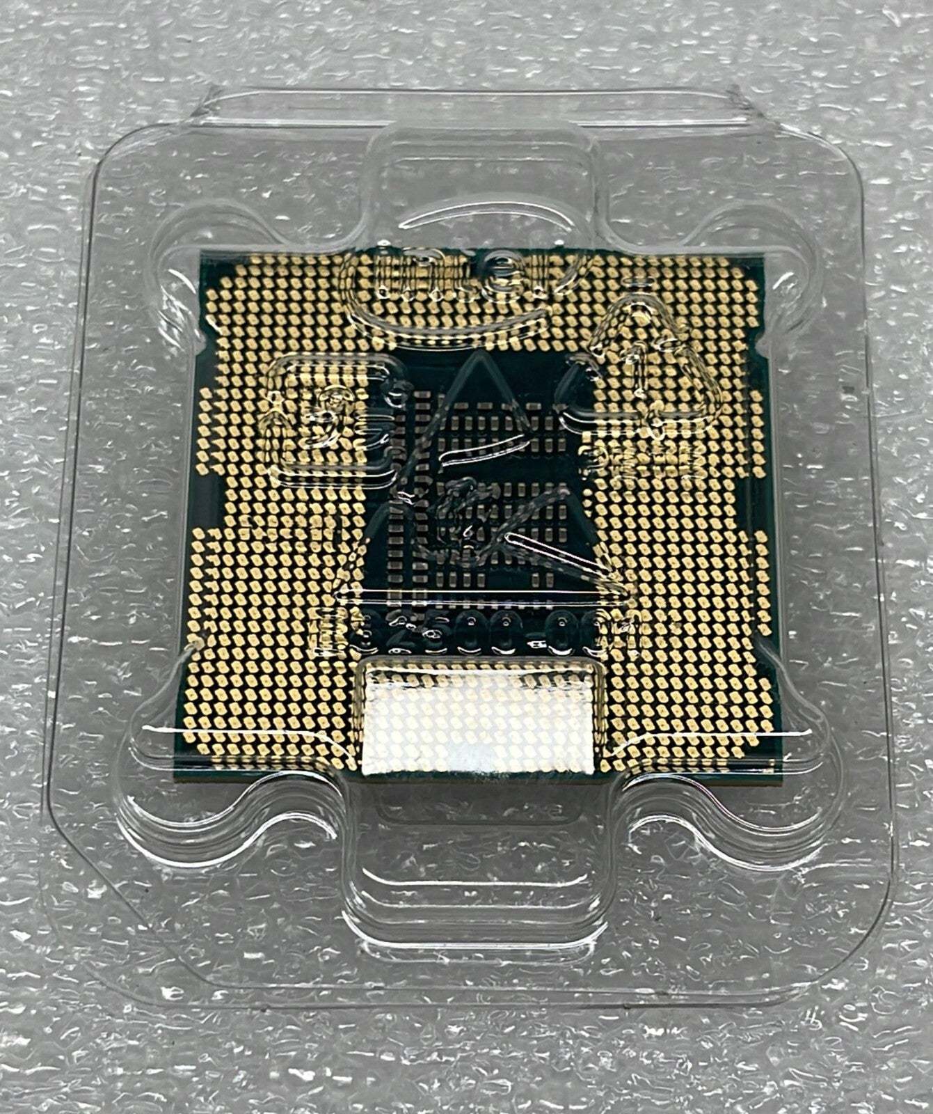 [LOT 3] NEW- Intel CORE i3 i3-3220 SR0RG 3.30GHz 3.3 Dual-Core CPU Processor