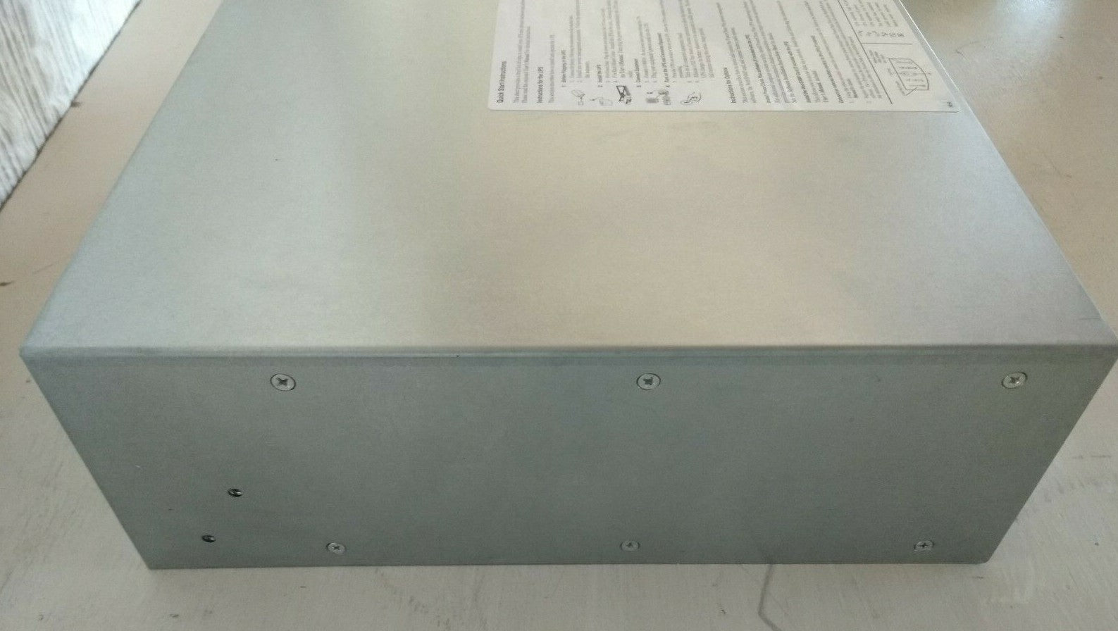 APC Smart-UPS 1400XL Power Supply 1400VA 1050W 230V UPS with batteries