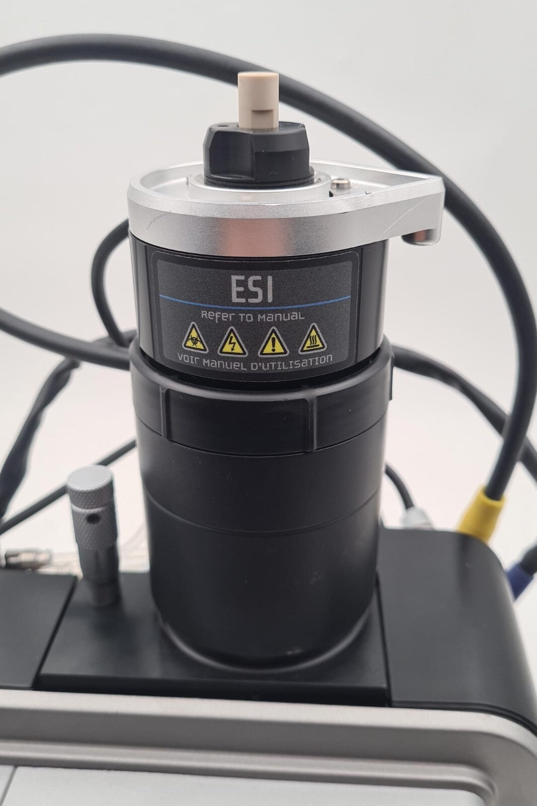Waters Micromass ZSPRAY LockSpray ESI/ APCI/ ESCi ION SOURCE W/ ESI Head