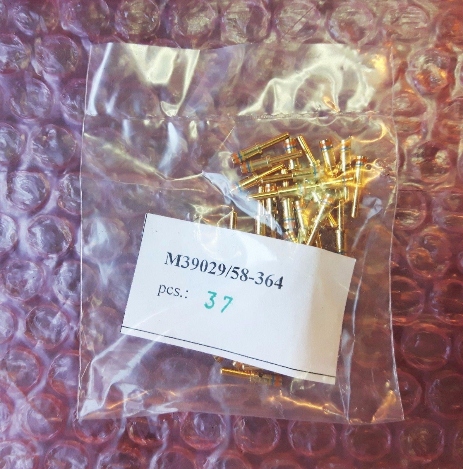 Amphenol TVS06RB-25-37P Mil Spec Connector Plug With Contacts