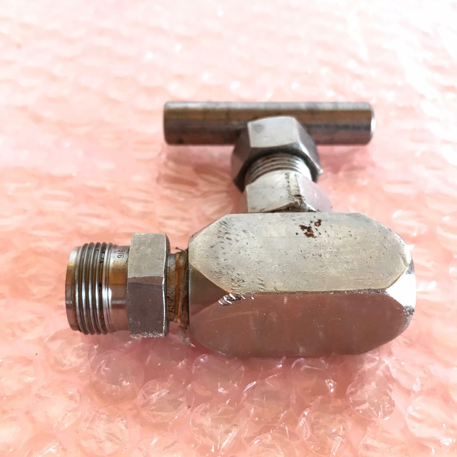 Needle Valve 2032 ASTM A351-CF8M 1/4"~1" (DN8~DN25)