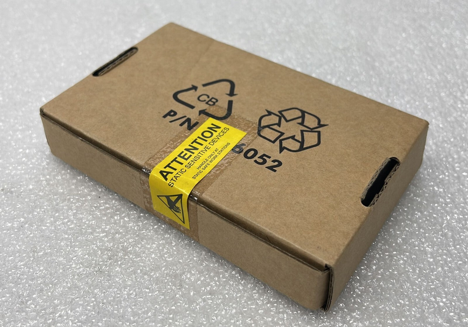 NEW SEALED - DELL TRANSCEIVER MY-0J6FGD-13602-632-005Z 1310nm GP-SFP2-1Y SFP+