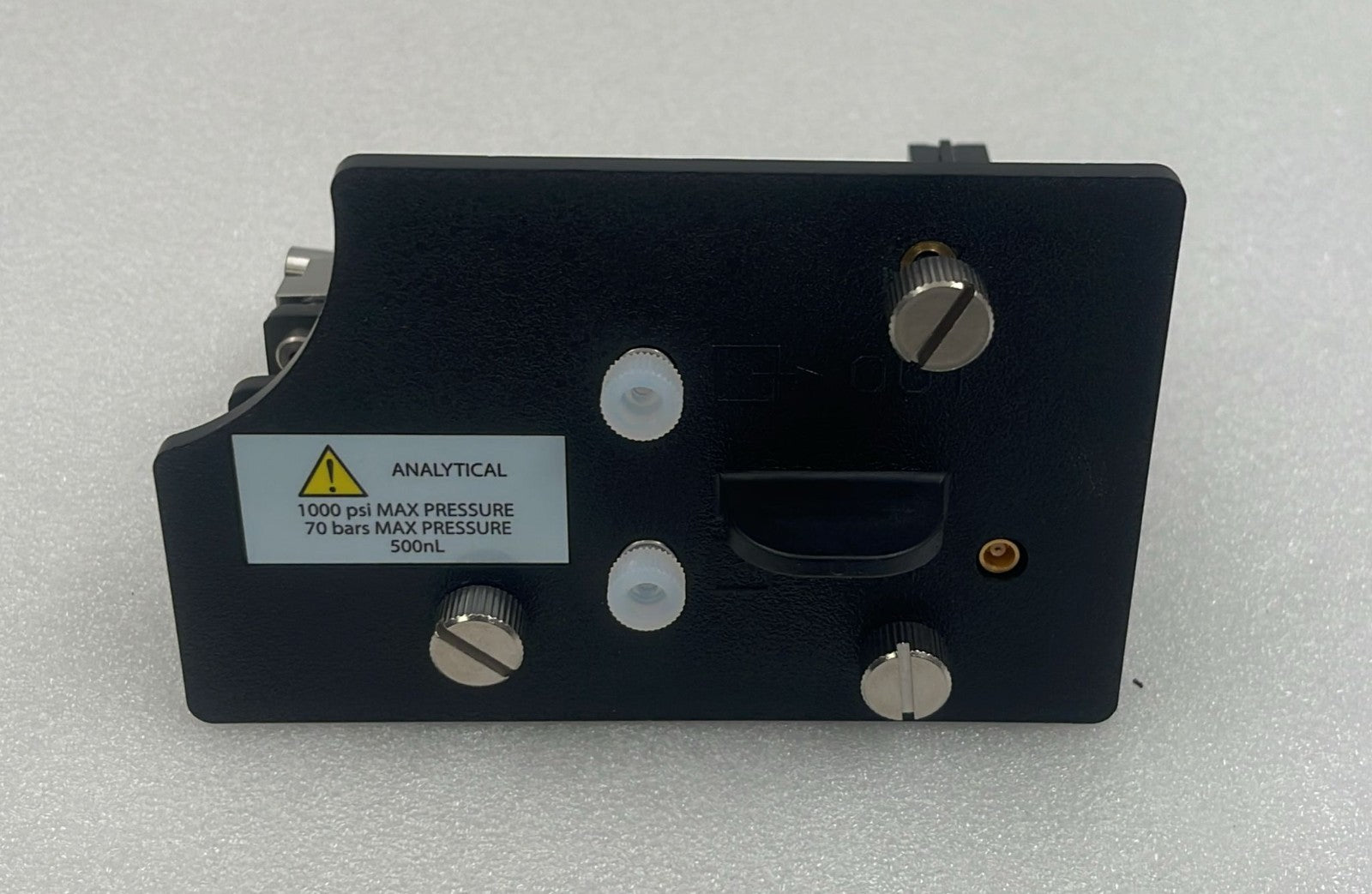 Waters PDA flow cell front plate detail