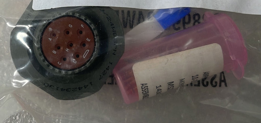 [LOT OF 4] NEW Sealed - Amphenol D38999/24WE8PN Circular Mil Spec Connector