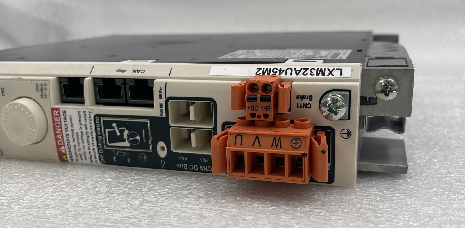 LXM32AU45M2 motion servo drive power connector close-up