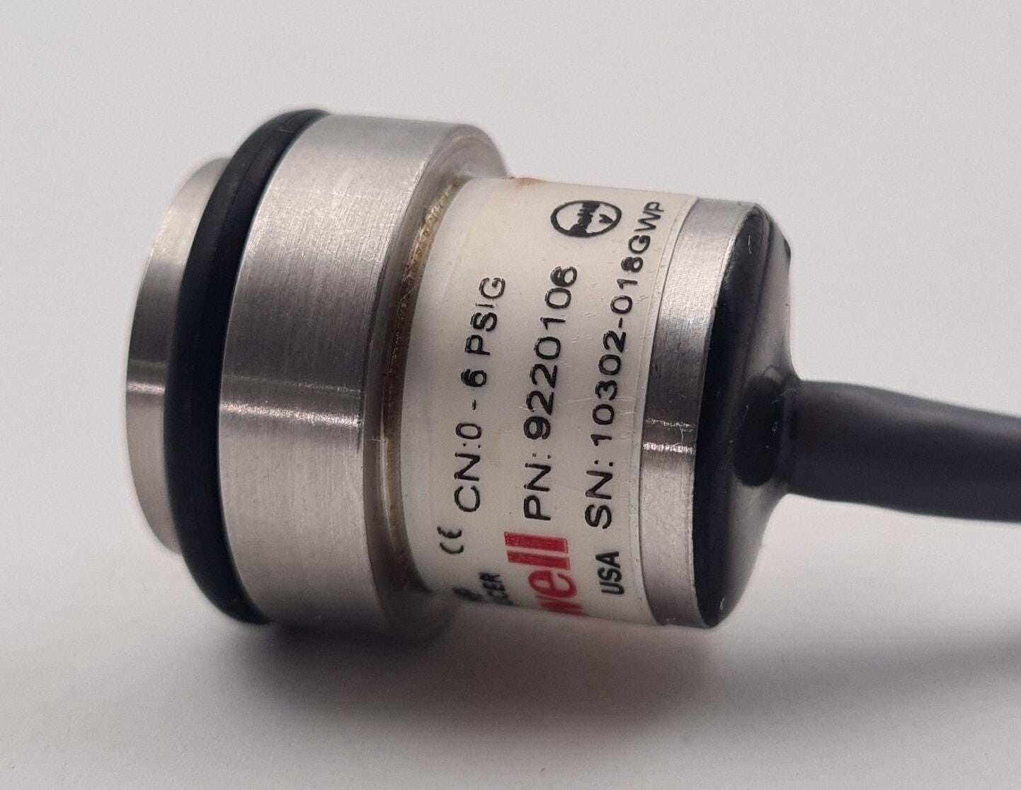 Honeywell AB HP PRESSURE TRANSDUCER 9220106 0-6PSIG Sensor