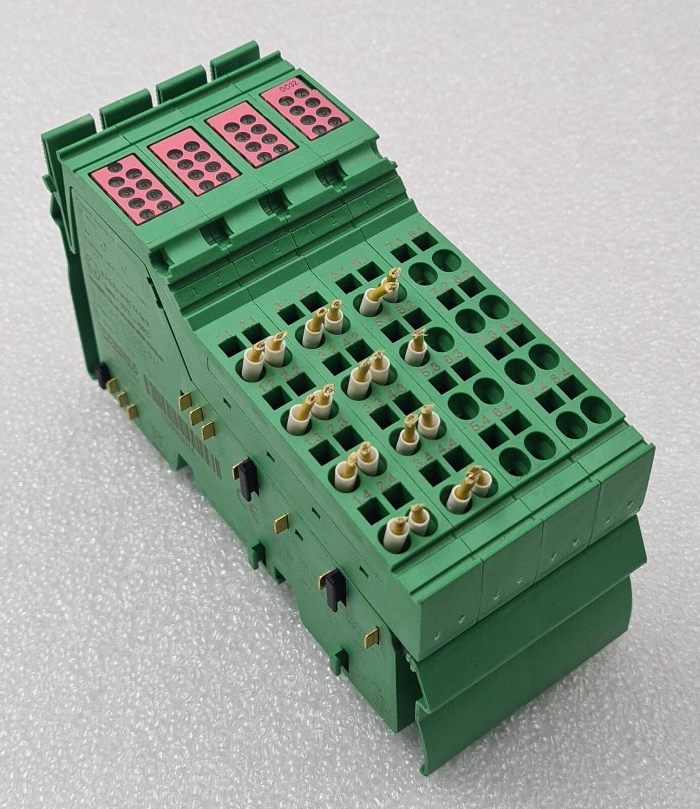 PHOENIX CONTACT INTERBUS IB IL 24 DO 32/HD-PAC 2862822 MODULE-ID: 189