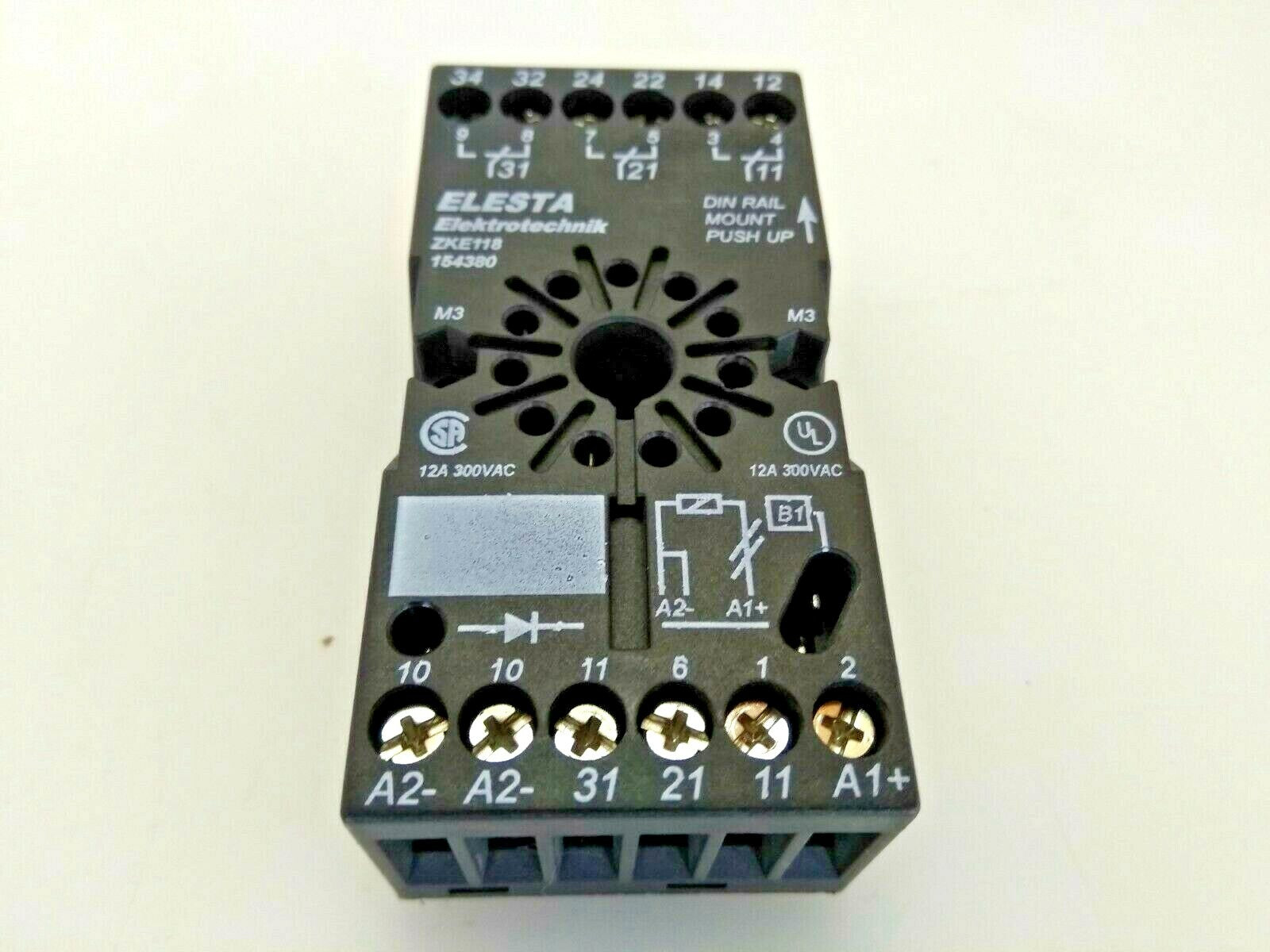 [LOT 10 PCS] Elesta Elektrotechnik ZKE118 154380 Relay Socket 300 Vac 12 A