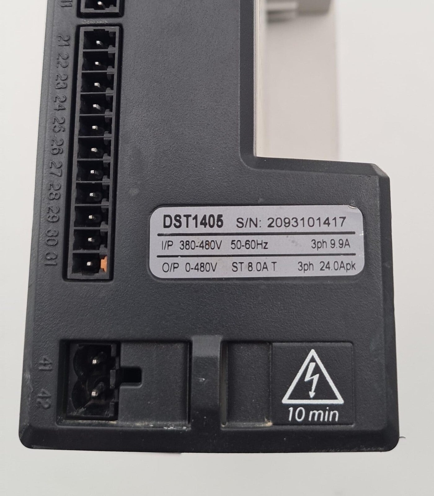 NIDEC Control Techniques Emerson Digitax ST DST1405 3098-0018 24Apk 250ms *AS IS