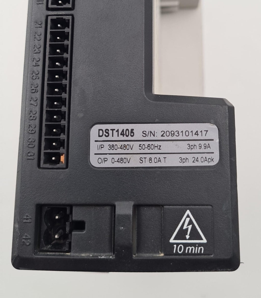 NIDEC Control Techniques Emerson Digitax ST DST1405 3098-0018 24Apk 250ms *AS IS