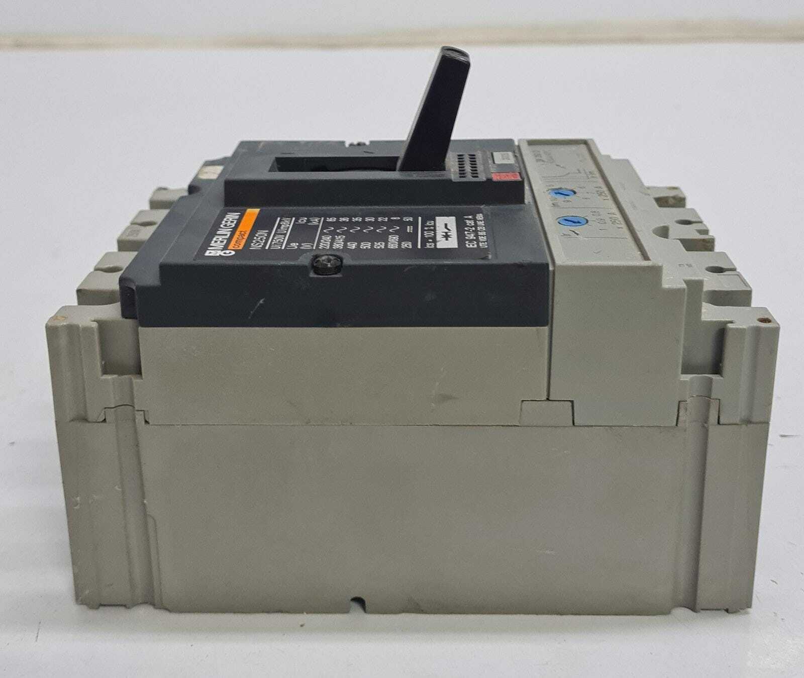 Schneider MERLIN GERIN Compact NS250N 250N TM 250 D Circuit breaker 200 / 250A
