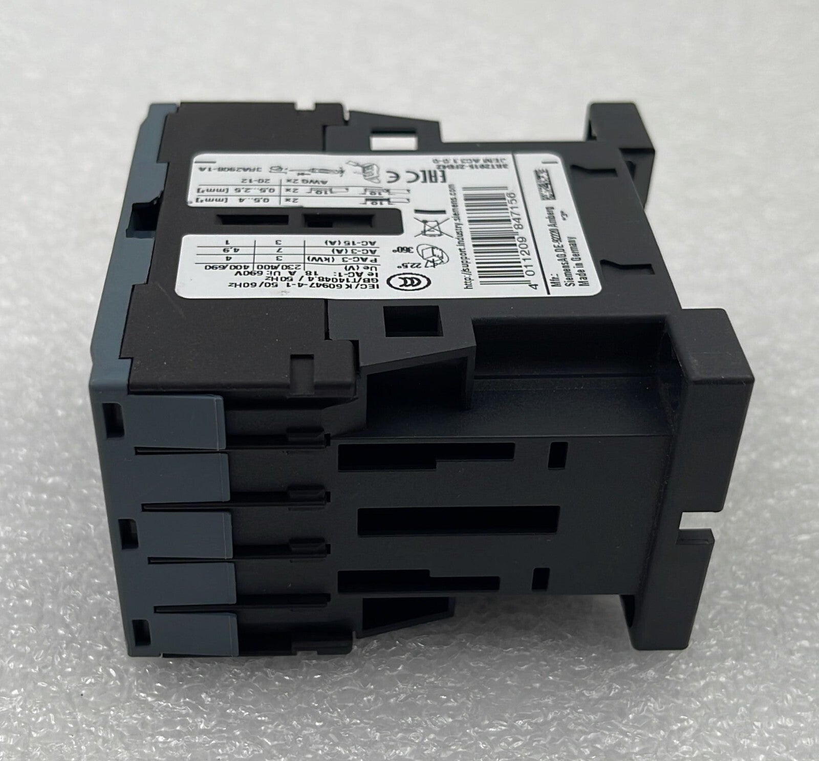 [LOT OF 5] SIEMENS 3RT2015-2FB42 contactor 3-pole 400V AC