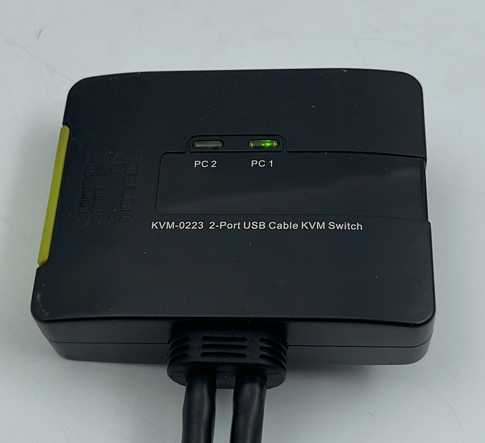 LEVELOne KVM-0223 2-Port USB KVM Switch