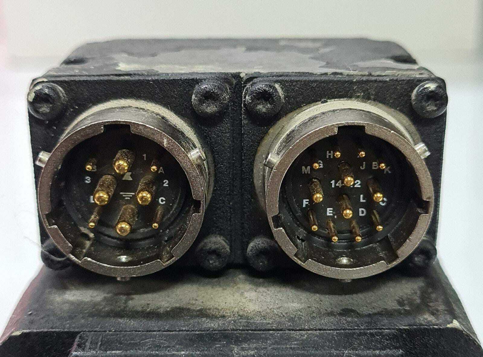 BALDOR BRUSHLESS AC SERVOMOTOR WO69/ 2217 200V 6000RPM 0.77Nm