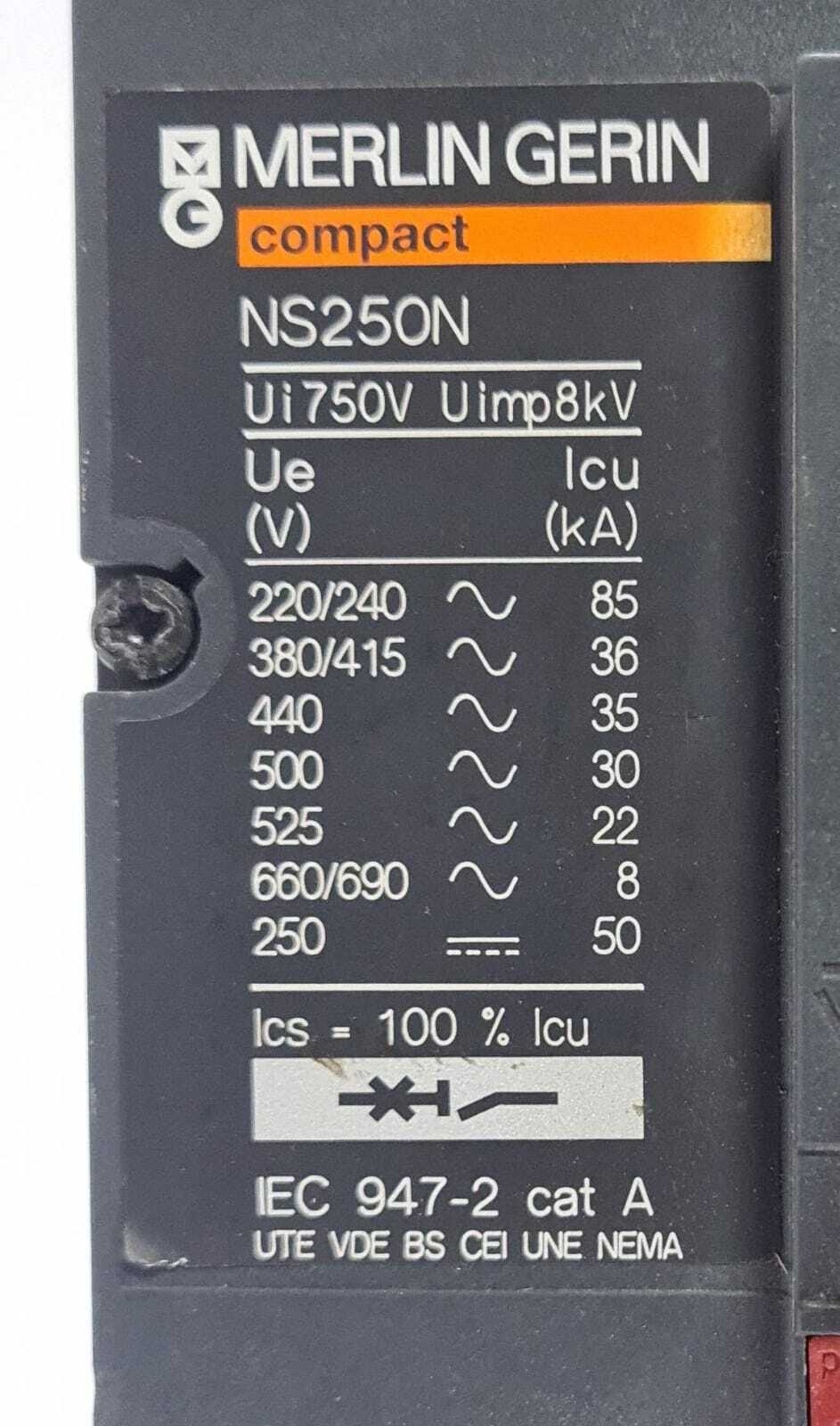 Schneider MERLIN GERIN Compact NS250N 250N TM 250 D Circuit breaker 200 / 250A