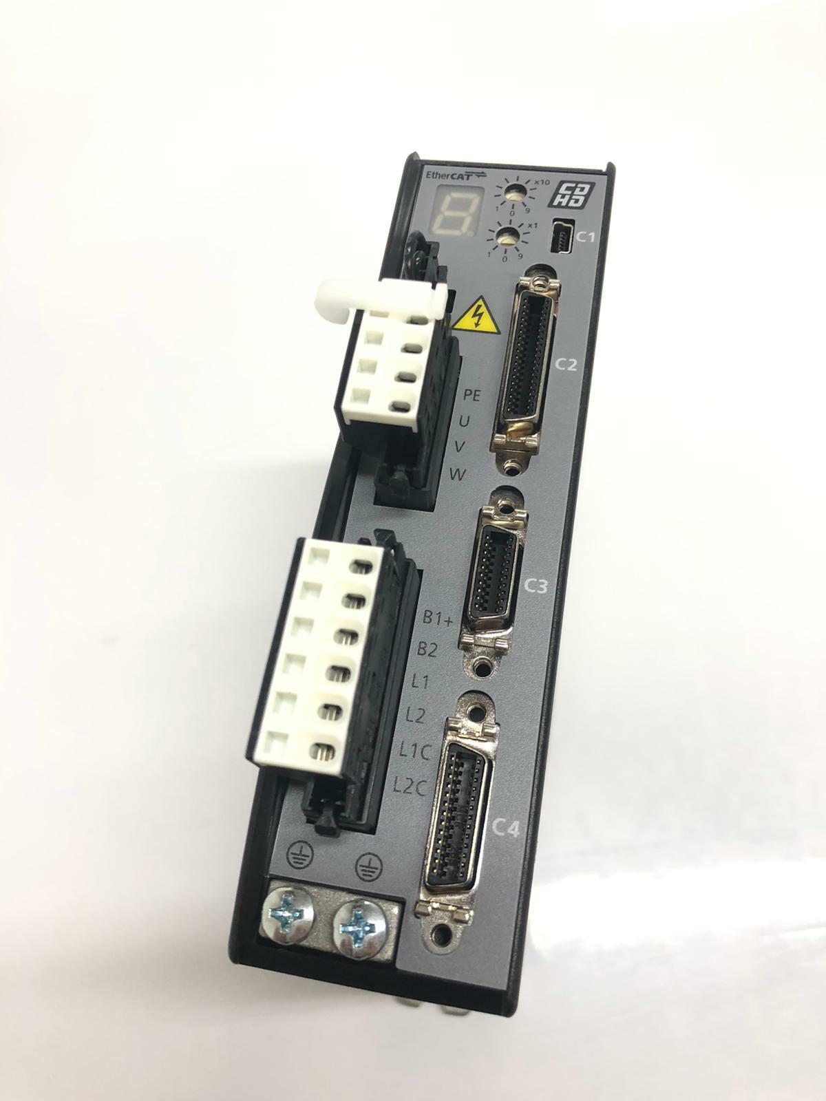 **NEW** Servotronix CDHD Servo Drive CDUT-0032AEC2 3-Phase 1kW 4A 240VAC