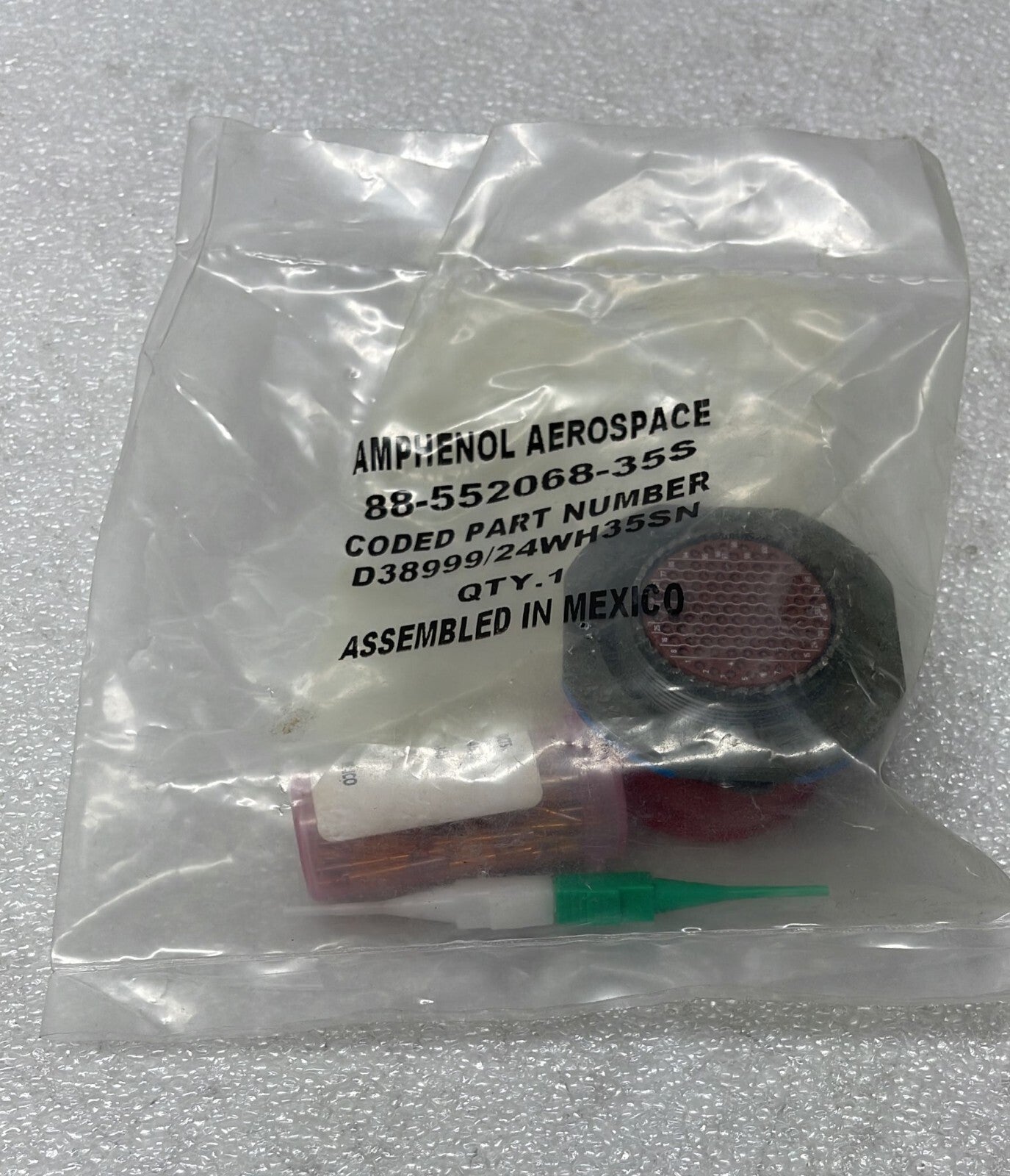 [LOT OF 4] NEW - AMPHENOL D38999/24WH35SN Circular MIL Spec Connector