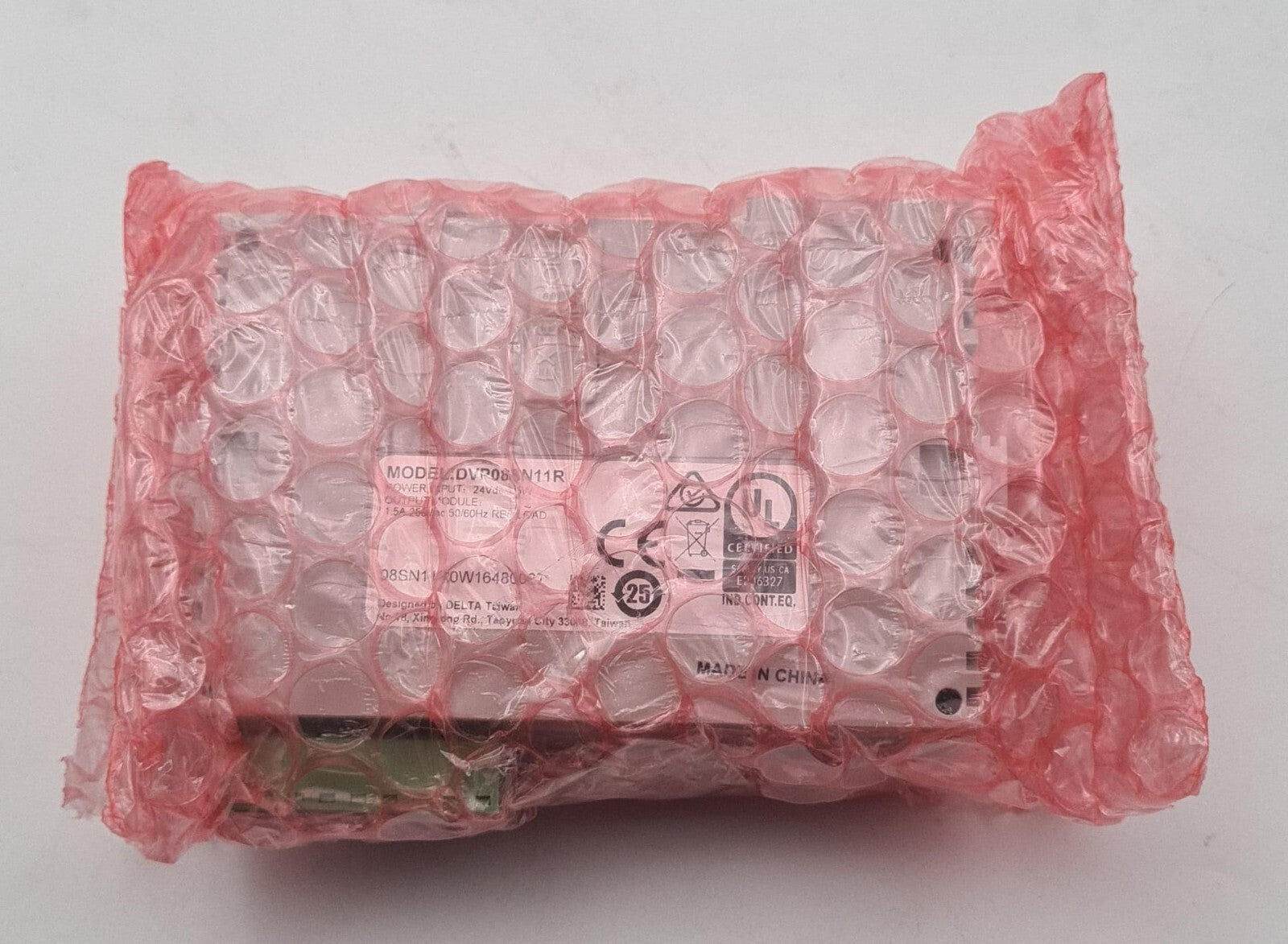 [LOT 5] NEW IN BOX - DELTA DVP08SN11R DIGITAL IO MODULE PLC DC24V 8DO