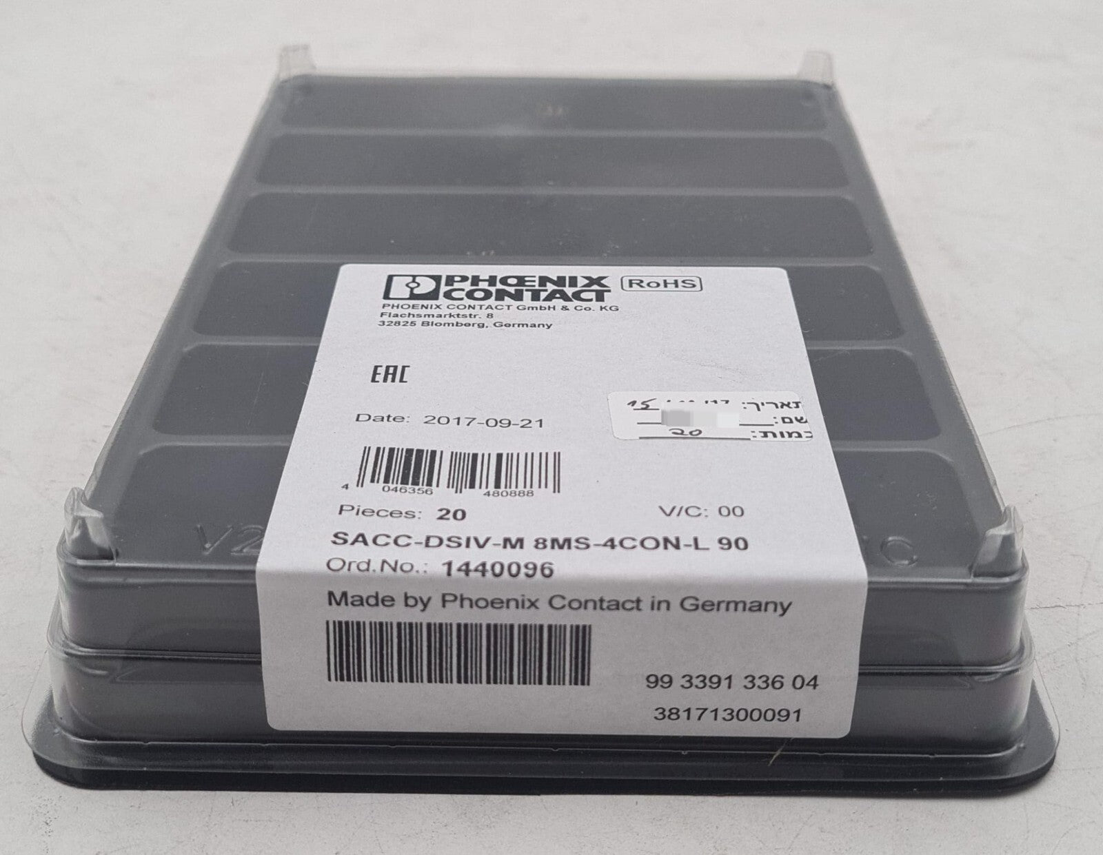[LOT 71] NEW- PHOENIX CONTACT SACC-DSIV-M 8MS-4CON-L 90 Sensor Connector M8 Male